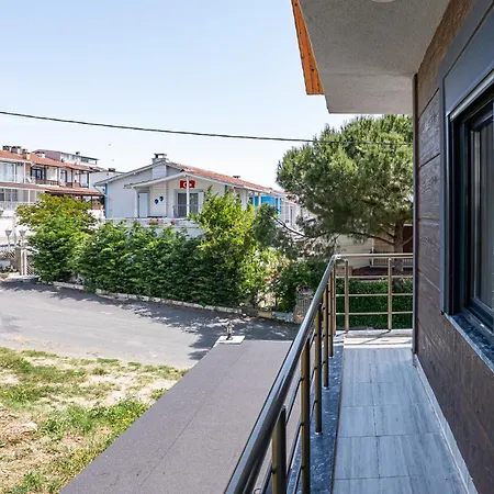 Stunning 4-floor With Sea View & Willa *