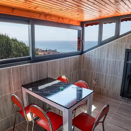Stunning 4-floor With Sea View & * Silivri
